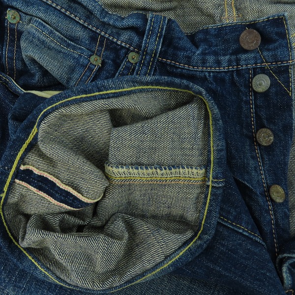 実際に弊社で買取させて頂いたSUGAR CANE/シュガーケーン 901 LONE STAR JEANS 10 YEAR AGED ロンスタージーンズ ダメージ加工 デニムパンツ SC40901R/36の画像 2枚目