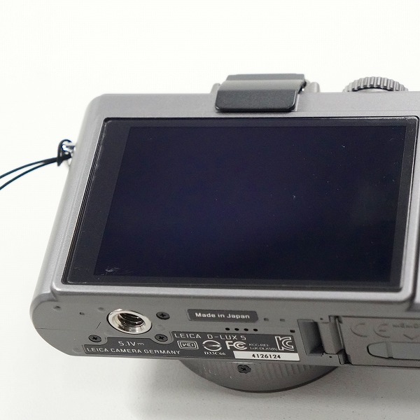 実際に弊社で買取させて頂いたLEICA/ライカ D-LUX 5 Titanium Special Set コンパクトデジタルカメラ 簡易動作確認済みの画像 5枚目
