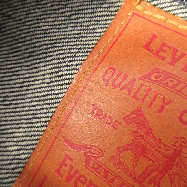 実際に弊社で買取させて頂いた【未使用】Levis/リーバイス 507XX 復刻 デニムジャケット 40の画像 5枚目