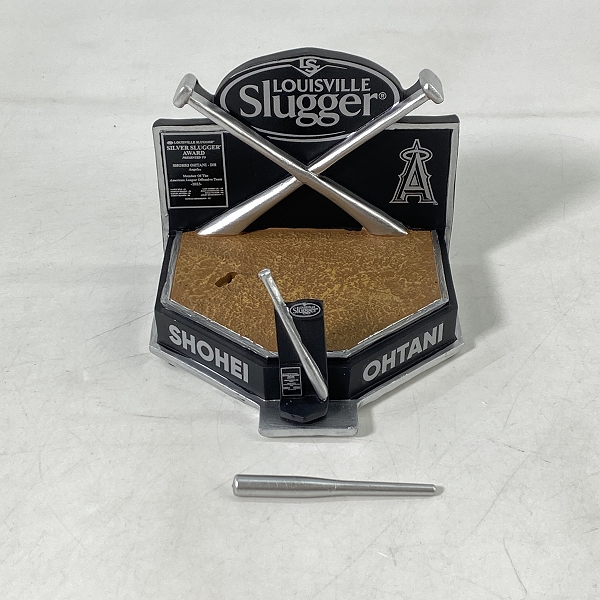 実際に弊社で買取させて頂いたFOCO PLAYER BOBBLE ボブルヘッド ロサンゼルス・エンゼルス ＃17 大谷翔平 シルバースラッガー賞 首振り フィギュアの画像 3枚目