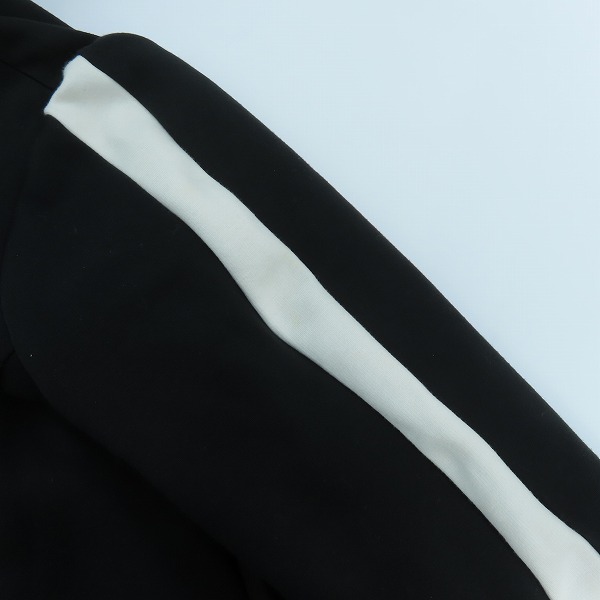 実際に弊社で買取させて頂いた【JPタグ】PRADA/プラダ サイドラインジップパーカー 138468 R142 1P2/Sの画像 7枚目
