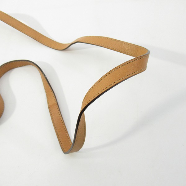 実際に弊社で買取させて頂いたCELINE/セリーヌ マカダム柄 ポシェット レザーショルダーバッグの画像 8枚目