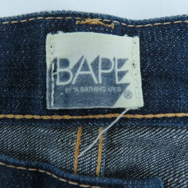 実際に弊社で買取させて頂いたA BATHING APE/アベイシングエイプ BAPE デニムパンツ 背面ポケット スタープリント/Lの画像 3枚目