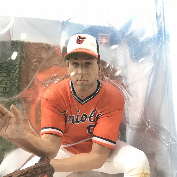 実際に弊社で買取させて頂いた【未開封】McFARLANE TOYS/マクファーレントイズ ボルティモア・オリオールズ #8 Cal Ripken Jr. フィギュアの画像 4枚目