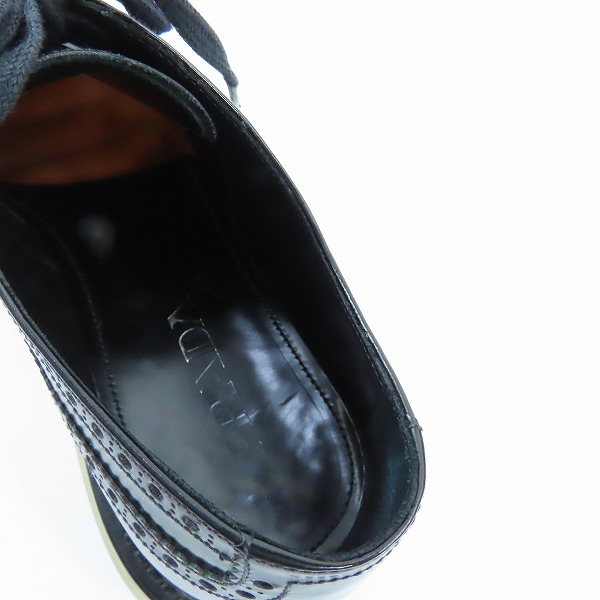 実際に弊社で買取させて頂いた【観賞用】PRADA/プラダ ウイングチップ エアソール レザー シューズ 2EE 098/8の画像 4枚目