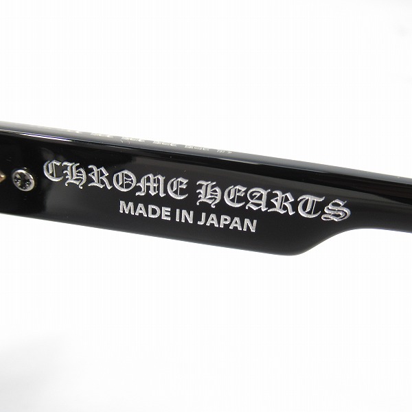 実際に弊社で買取させて頂いたChrome Hearts/クロムハーツ BOX-OFFICER/ボックスオフィサー ダガー サングラス/ケース/メガネ拭き付きの画像 3枚目