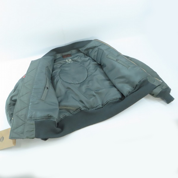 実際に弊社で買取させて頂いた【未使用】BUZZ RICKSON'S/バズリクソンズ TYPE MA-1 ALBERT TURNER 1stモデル “GREEN DRAGONS” BR15329/L の画像 2枚目