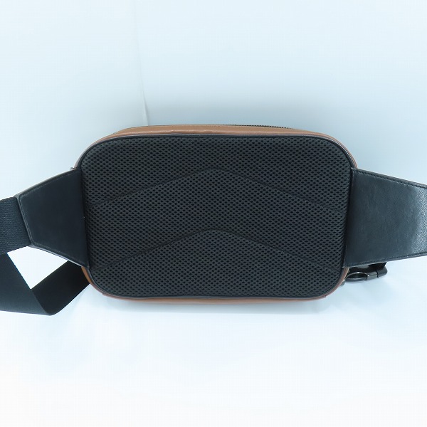 実際に弊社で買取させて頂いたCOACH/コーチ グラハム ボディバッグ F37594の画像 1枚目