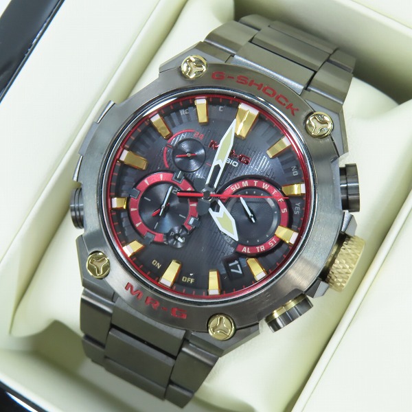 実際に弊社で買取させて頂いたG-SHOCK/Gショック MR-G SERIES 赤備え タフソーラー 腕時計 MRG-B2000B-1A4JR