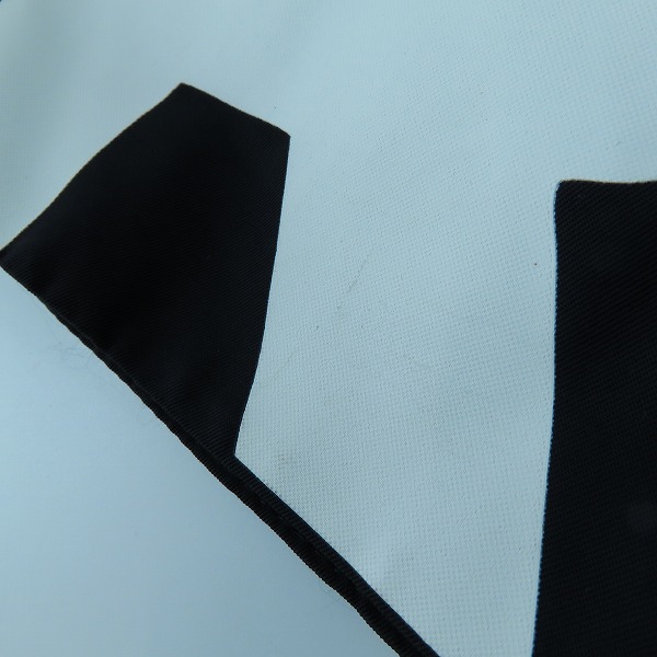 実際に弊社で買取させて頂いたBURBERRY/バーバリー ロゴ ナイロンパーカー/ジャケット 8037487/Mの画像 6枚目