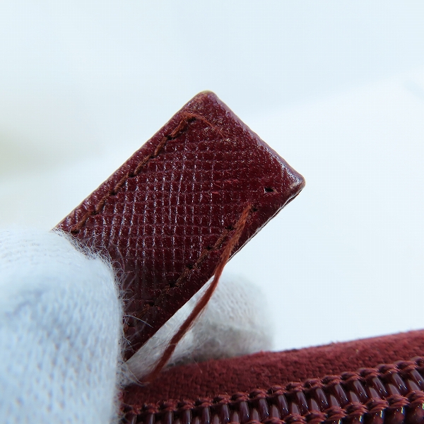 実際に弊社で買取させて頂いたPRADA/プラダ 三角ロゴプレート ラウンドジップ長財布 の画像 8枚目