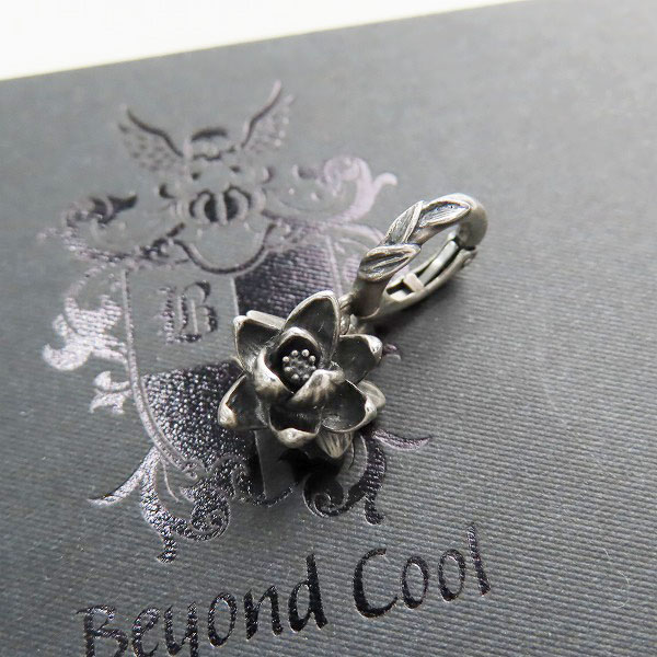 実際に弊社で買取させて頂いた【ギャラ付き】KONRON/コンロン lotus orb/ロータス チャーム ペンダントトップ