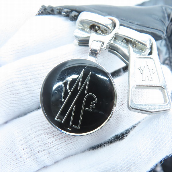 実際に弊社で買取させて頂いた【JPタグ】MONCLER/モンクレール Corydale/コリーデル ダウンジャケット ブラック H20911A00101 68950/1の画像 6枚目