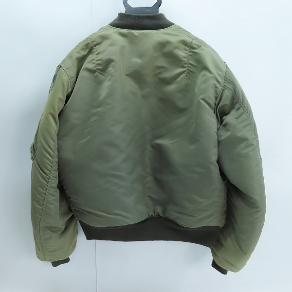 実際に弊社で買取させて頂いたBUZZ RICKSON'S/バズリクソンズ LION UNIFORM社実名復刻 MA-1 フライトジャケット BR10981/XLの画像 1枚目