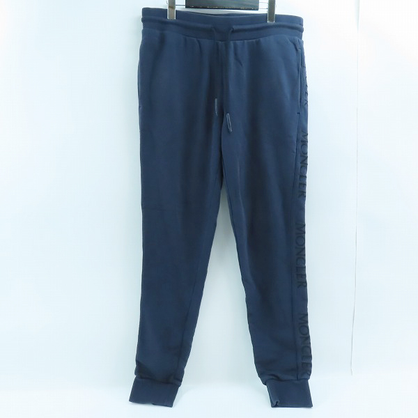 実際に弊社で買取させて頂いた【JPタグ】MONCLER/モンクレール PANTALONE サイドロゴ スウェットパンツ ネイビー F10918H71260/L 