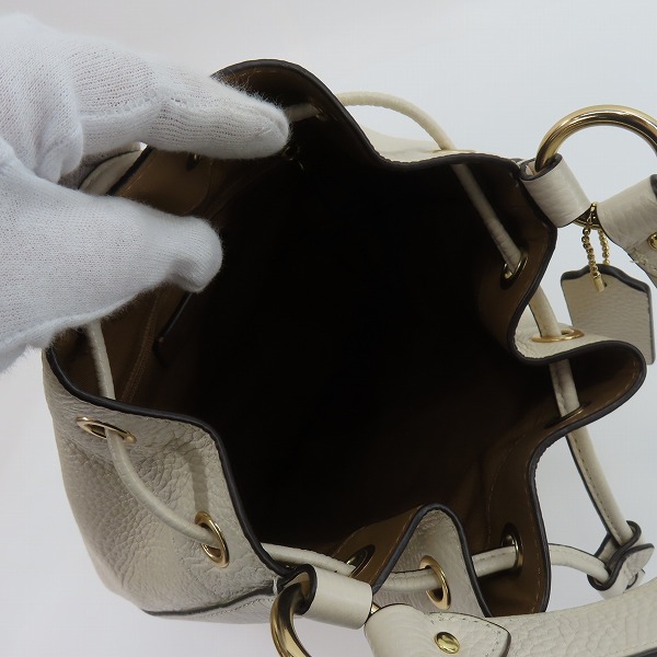 実際に弊社で買取させて頂いたCOACH/コーチ 2way ハンドバッグ/ショルダーバッグ C4100の画像 3枚目