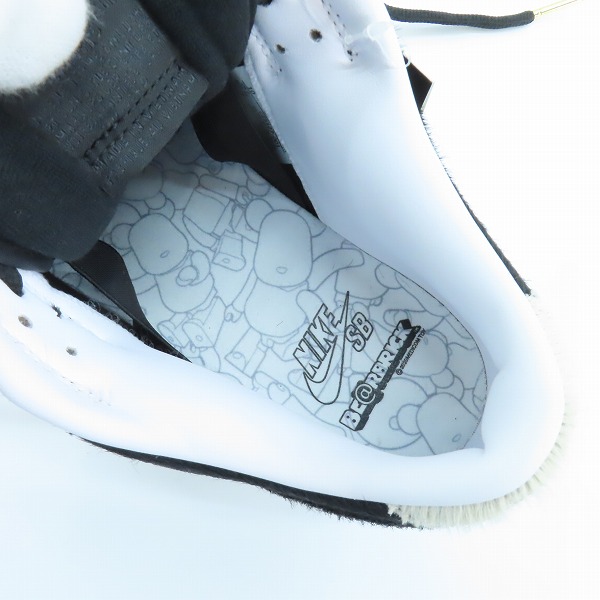 実際に弊社で買取させて頂いた【未使用】NIKE×MEDICOM TOY/ナイキ×メディコムトイ SB DUNK LOW OG QS BE@RBRICK ダンク CZ5127-001 28.0の画像 4枚目