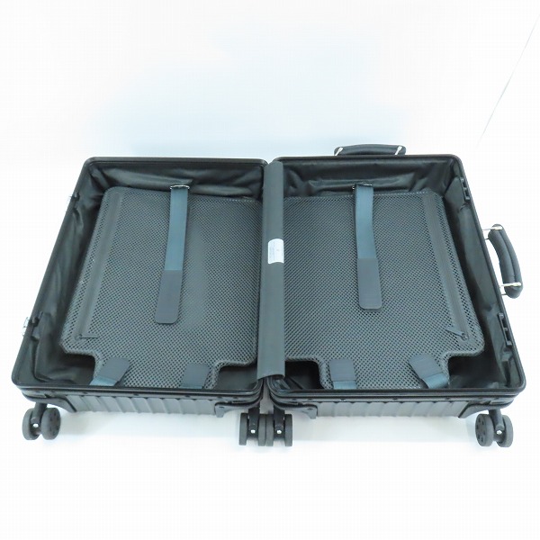 実際に弊社で買取させて頂いたRIMOWA/リモワ CLASSIC CABIN/クラシック キャビン キャリーバッグ/スーツケース 973.53の画像 4枚目
