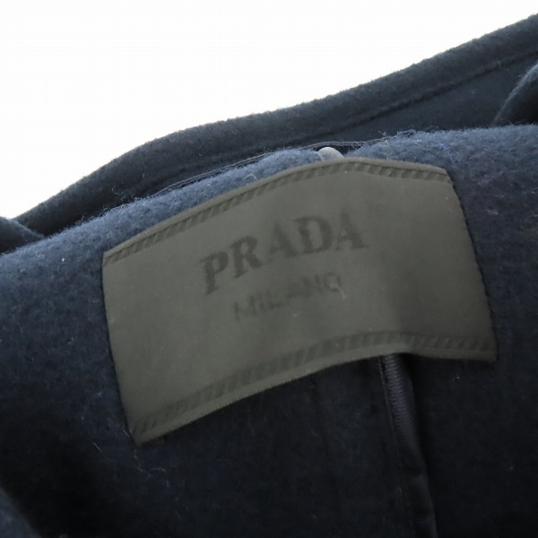 実際に弊社で買取させて頂いたPRADA/プラダ Long duffle/ロングダッフルコート ACU1 2023 2502/48の画像 2枚目