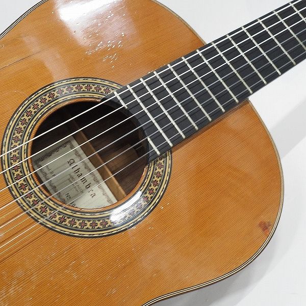 実際に弊社で買取させて頂いた★【難有り】Alhambra/アルハンブラ 8P クラシックギター スペイン製 ハードケース付の画像 5枚目