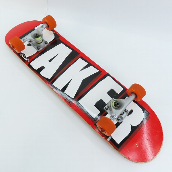 実際に弊社で買取させて頂いたBAKER/ベイカー コンプリート スケートボード 