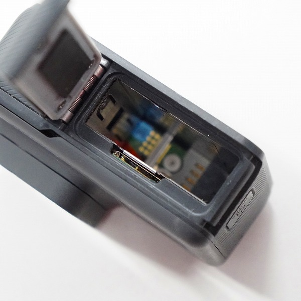 実際に弊社で買取させて頂いたGoPro/ゴープロ HERO 6 Black アクションカメラ デジタルビデオカメラ 簡易動作確認済みの画像 6枚目