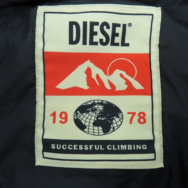 実際に弊社で買取させて頂いたDIESEL/ディーゼル ダウン ジップアップ ジャケット/Lの画像 3枚目