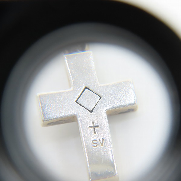 実際に弊社で買取させて頂いたKONRON/コンロン クロスチャーム ブラック ストーンの画像 4枚目