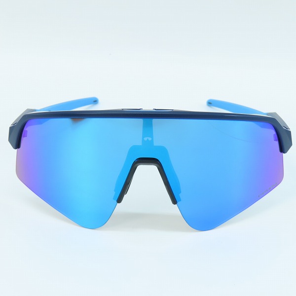 実際に弊社で買取させて頂いたOAKLEY/オークリー SUTRO LITE SWEEP/スートロライトスイープ サングラス/アイウェア OO9465-0539
