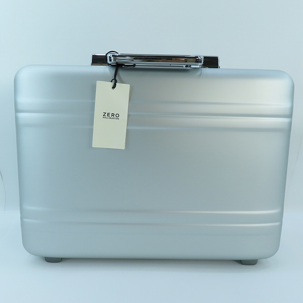 実際に弊社で買取させて頂いた【未使用】Zero Halliburton/ゼロハリバートンClassic Aluminum 3.0 ATT Large Attaché ラージアタッシュケース/944120005