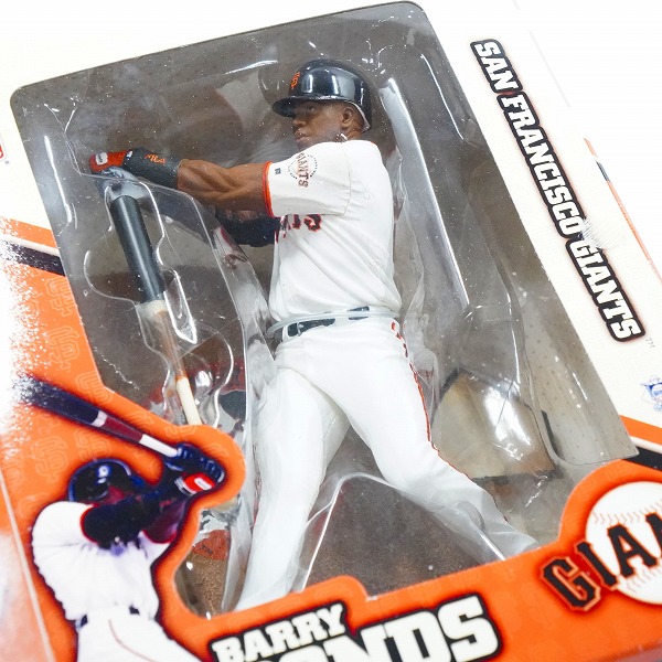 実際に弊社で買取させて頂いた(2)【未開封】McFARLANE TOYS/マクファーレントイズ ジャイアンツ BARRY BONDS 700号ホームラン記念 フィギュアの画像 7枚目