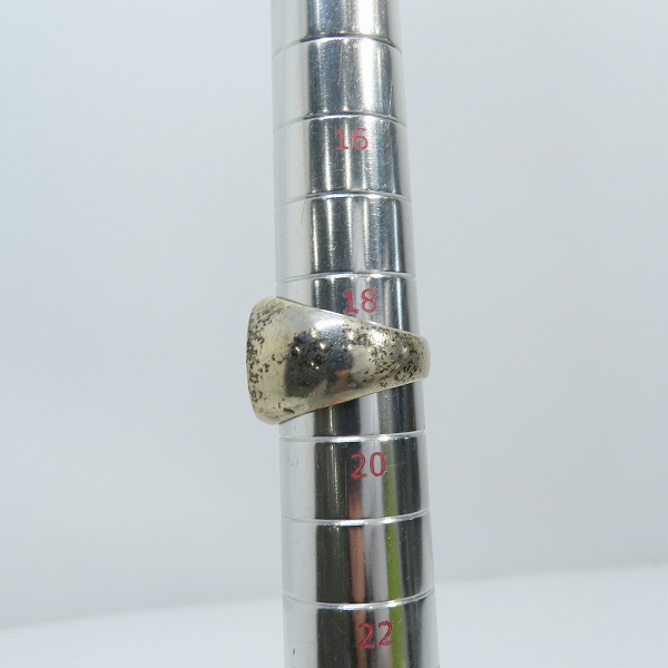 実際に弊社で買取させて頂いたLevi's/リーバイス ストーン付き シルバー ロゴリング 19号の画像 9枚目