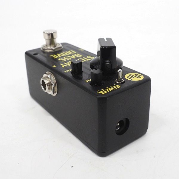 実際に弊社で買取させて頂いた【美品】EWS/エンジニアリング ワーク ストア Stormy Bass Drive ベース用オーバードライブ エフェクター/動作確認済の画像 3枚目