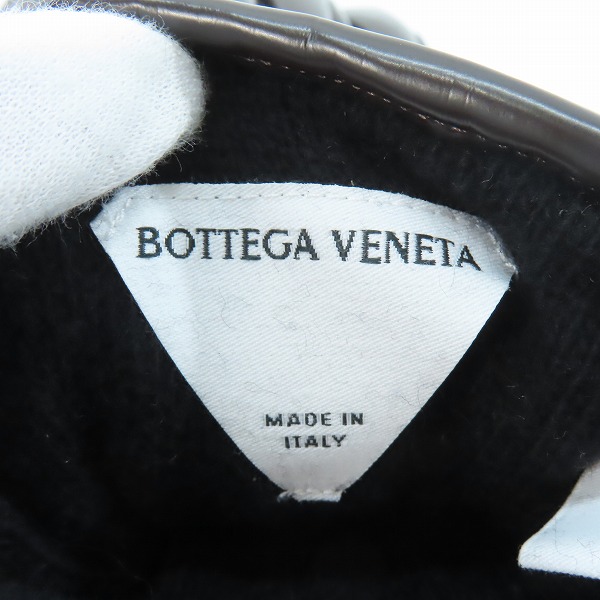 実際に弊社で買取させて頂いたBOTTEGA VENETA/ボッテガヴェネタ レザーグローブ 680138 V17O0の画像 3枚目