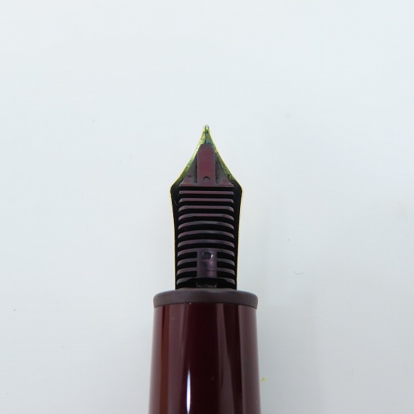 実際に弊社で買取させて頂いたMONTBLANC/モンブラン MEISTER STUCK 146/METAL3/SILVER925 万年筆 ペン先18Kの画像 3枚目