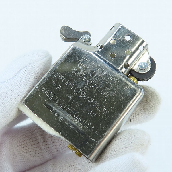 実際に弊社で買取させて頂いたZIPPO/ジッポー PURITY 999.9 スターリングシルバープレート付 Armor/アーマーケース 2005年製の画像 5枚目