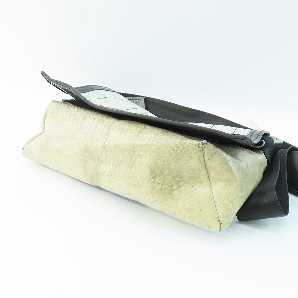 実際に弊社で買取させて頂いたFREITAG/フライターグ LASSIE/ラッシー ショルダーバッグの画像 2枚目