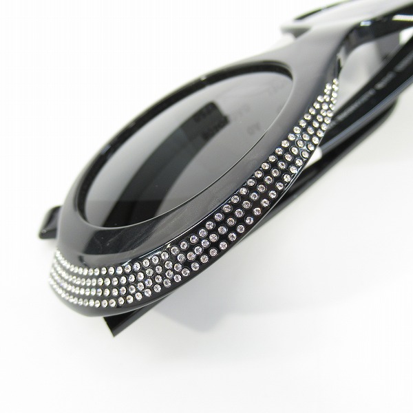 実際に弊社で買取させて頂いた【未使用】alain mikli×Alexandre Vauthier/アランミクリ×アレクサンドル ボーディエ Roselyne サングラス 0A05040Bの画像 8枚目