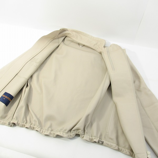 実際に弊社で買取させて頂いた【JPタグ】LOUIS VUITTON/ルイヴィトン 2018年製 レザージップアップブルゾン RM181 GCR HEL76W/44の画像 7枚目