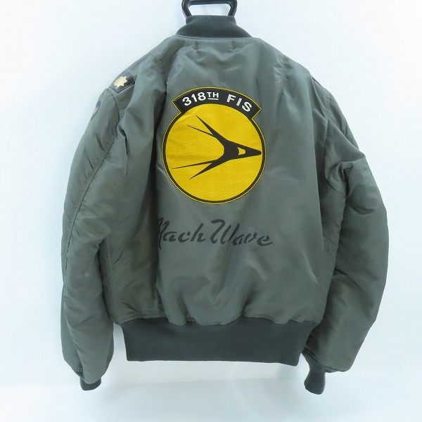 実際に弊社で買取させて頂いた【未使用】BUZZ RICKSON'S/バズリクソンズ TYPE MA-1 ALBERT TURNER 1stモデル “GREEN DRAGONS” BR15329/L の画像 1枚目