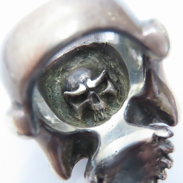 実際に弊社で買取させて頂いたTHIRTEEN DESIGNS/サーティーンデザインズ ホラースカルリング 17-18号の画像 6枚目