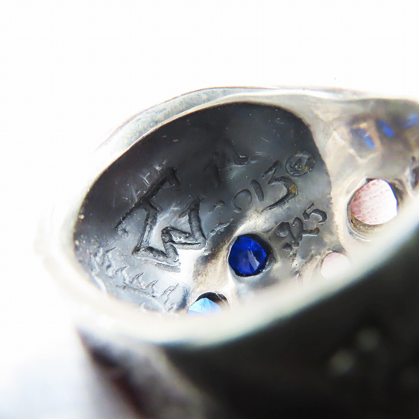 実際に弊社で買取させて頂いた【ギャラ付】トラヴィスワーカー FTW2013 ブラックヘルメット スカル リング w/ストーンアイズ ゴールドドリズラー 20.5-22号の画像 7枚目