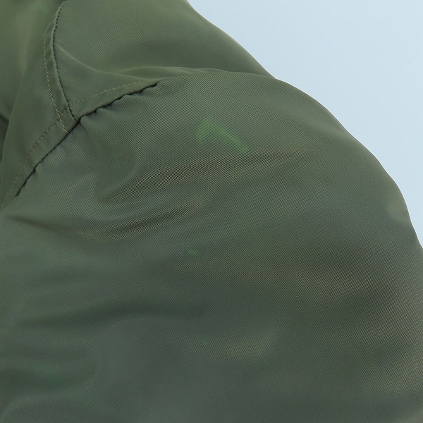 実際に弊社で買取させて頂いたBUZZ RICKSON'S/バズリクソンズ LION UNIFORM社実名復刻 MA-1 フライトジャケット BR10981/XLの画像 7枚目