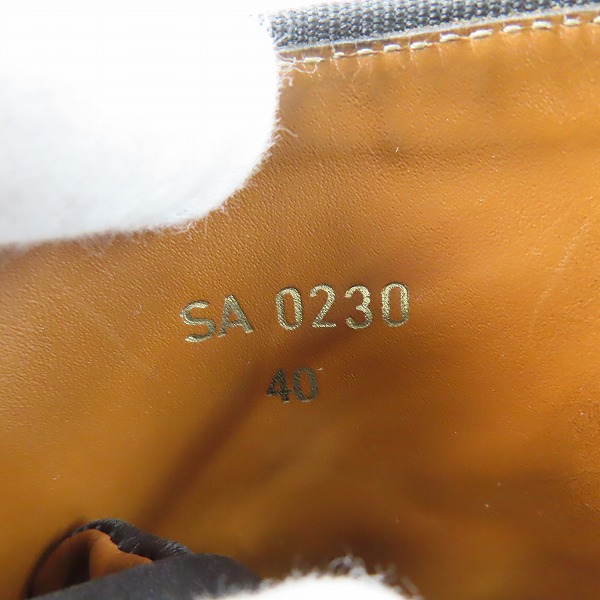 実際に弊社で買取させて頂いたGIVENCHY/ジバンシィ レザー レースアップコンバットブーツ SA0230/40の画像 5枚目