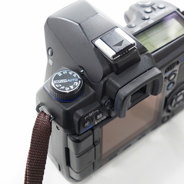 実際に弊社で買取させて頂いたOLYMPUS/オリンパス E-30 デジタル一眼レフカメラ ボディ 動作未確認の画像 3枚目