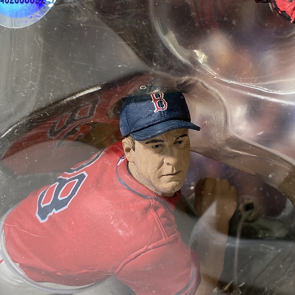 実際に弊社で買取させて頂いた【未開封】McFARLANE TOYS/マクファーレントイズ ボストン・レッドソックス SCHILLING/ORTIZ/VARITEK フィギュアの画像 4枚目