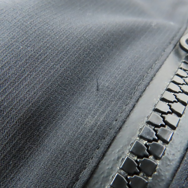 実際に弊社で買取させて頂いたKAZUYUKI KUMAGAI ATTACHMENT/カズユキクマガイ アタッチメント Nyリップ3レイヤー フーデッドハーフコート KC61-055 /2の画像 5枚目