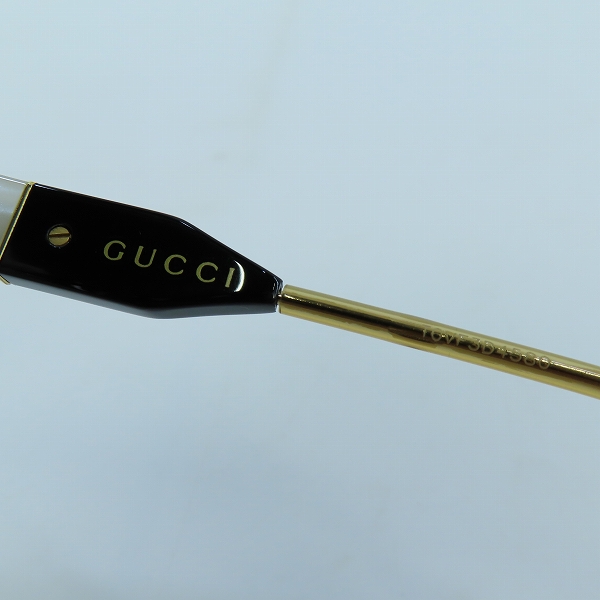 実際に弊社で買取させて頂いたGUCCI/グッチ インターロッキングG サングラス/アイウェア GG0598S 001の画像 3枚目