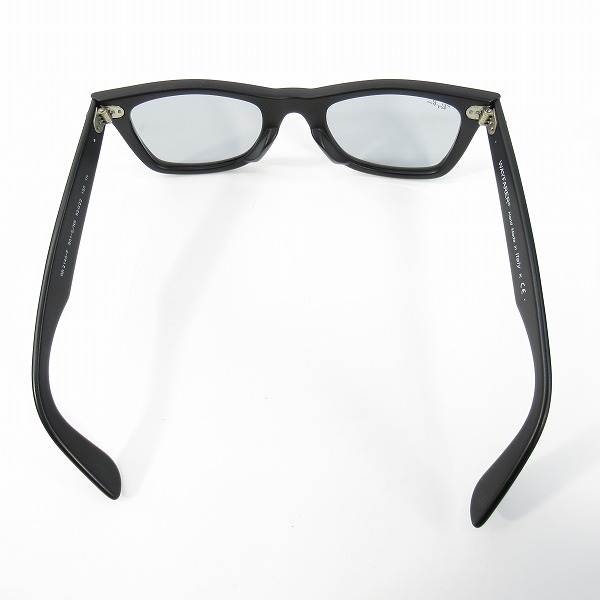 実際に弊社で買取させて頂いたRay-Ban/レイバン WAYFARER/ウェイファーラー サングラス RB2140-F 901の画像 2枚目