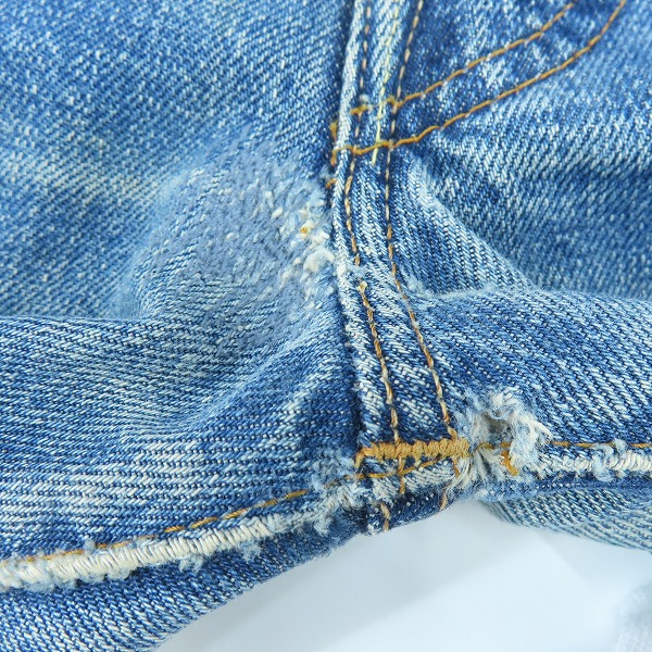 実際に弊社で買取させて頂いたLEVI'S/リーバイス ヴィンテージ 501 66前期 ボタン裏刻印6/点々 ボタンフライデニムパンツの画像 5枚目